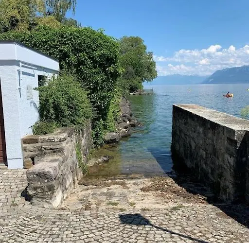 Lägenhet Dans Le Vieux Bourg De St Prex Saint-Prex